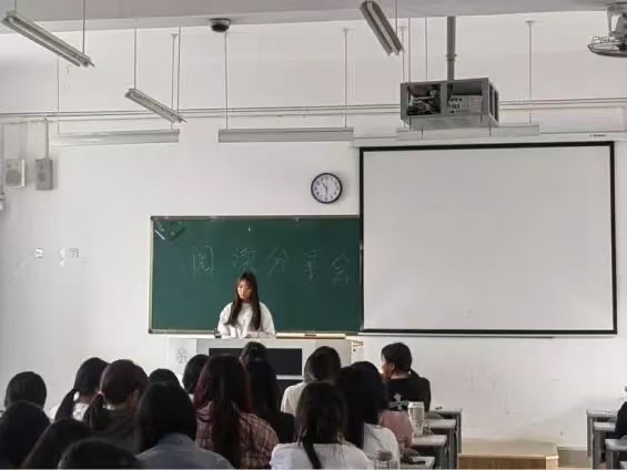 492cdef48ac515f06b6c9a6b192b6b0.jpg