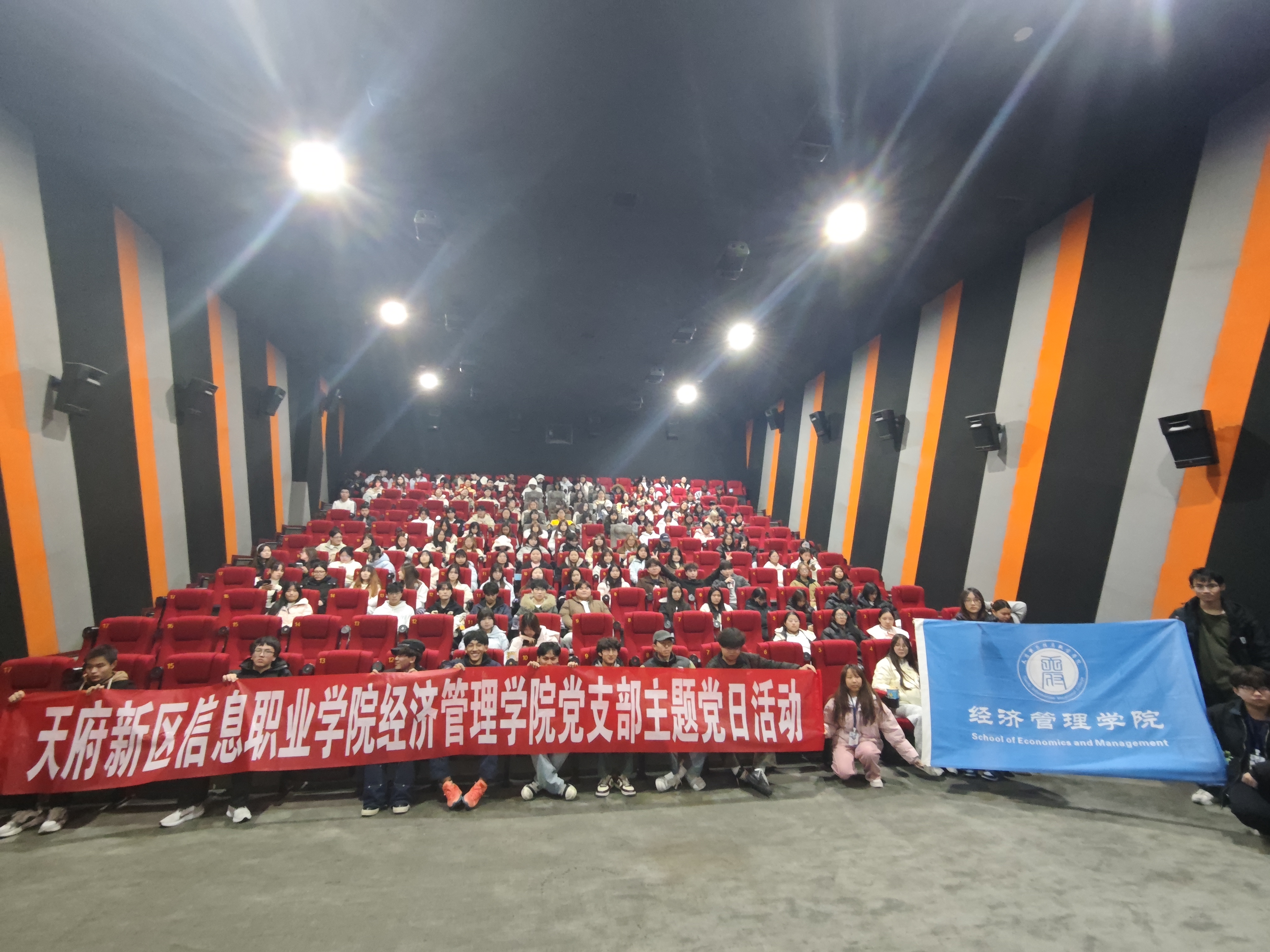 1764215129001076265.jpg 0d78d4e60a5aeb6e2dff7f8651227813.jpg