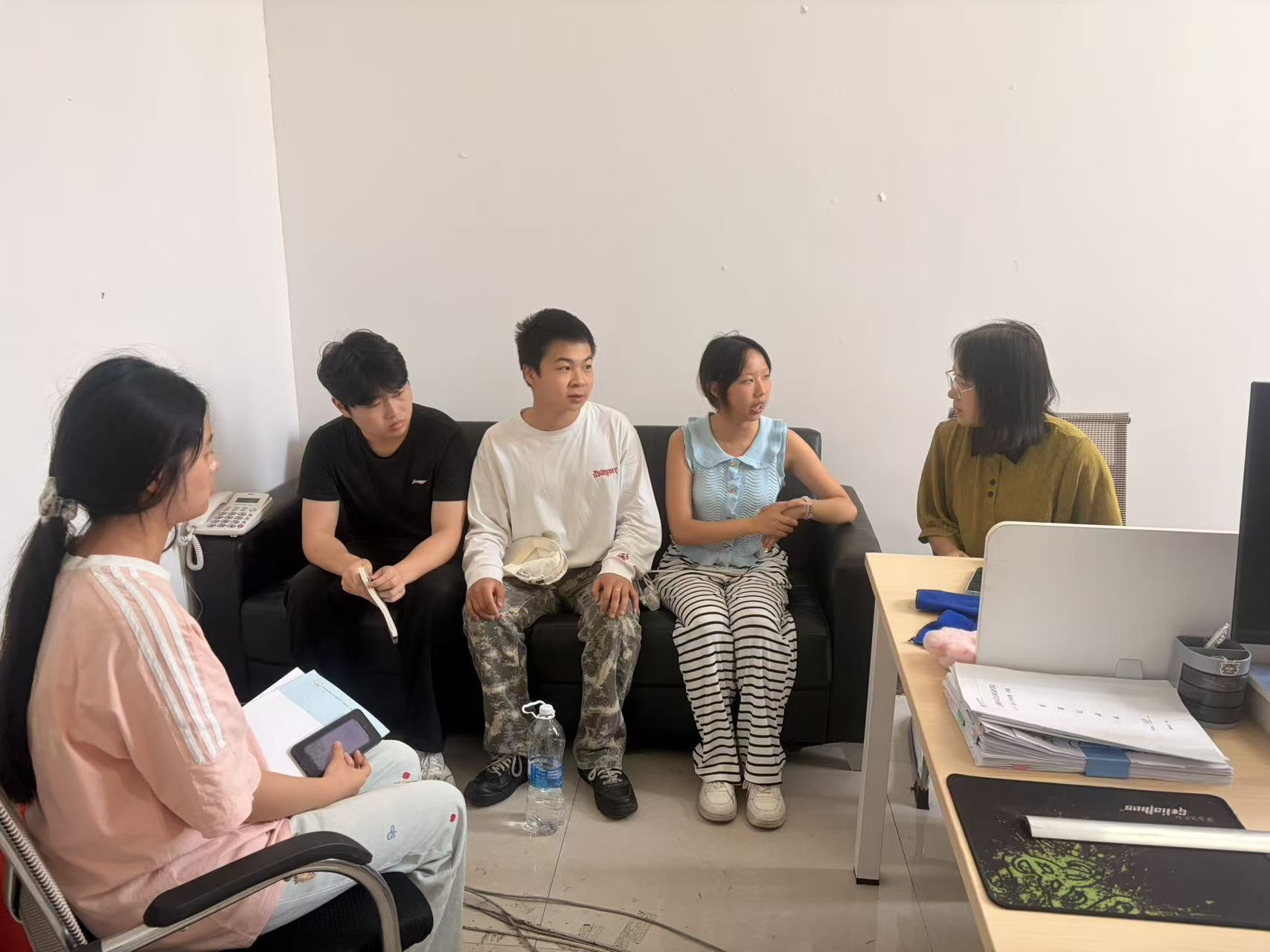 春季期中座谈会1.png