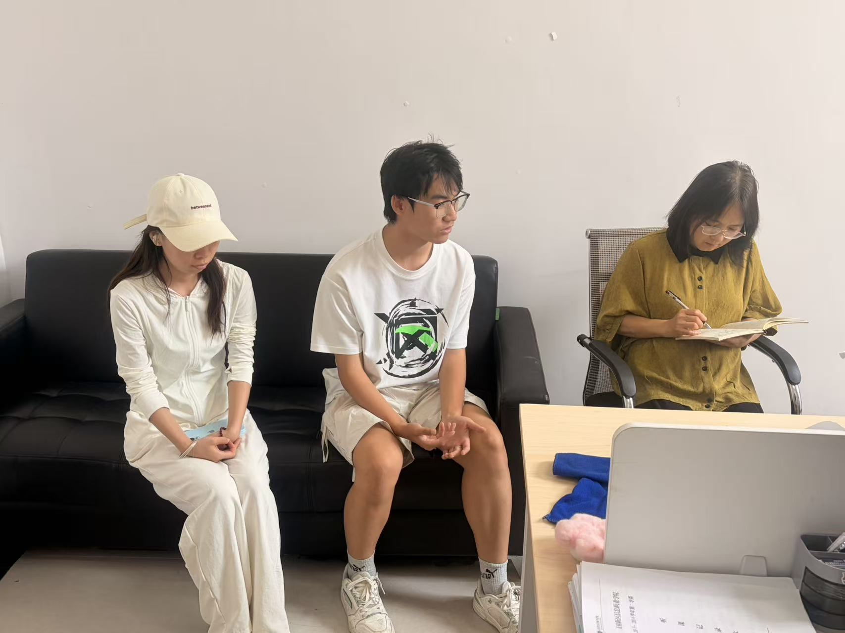 春季期中座谈会2.png